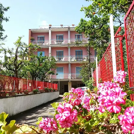 Susy Relais 住宿加早餐酒店 圣安吉洛