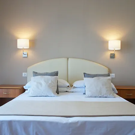 Susy Relais 4*