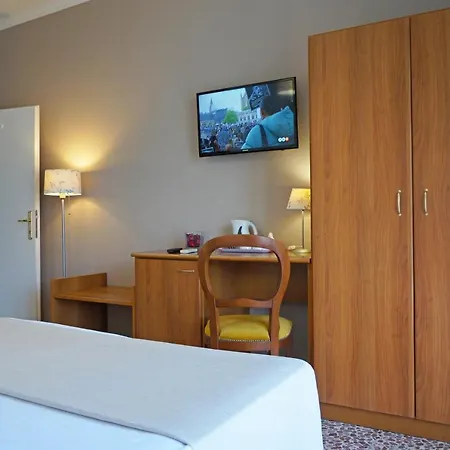 Susy Relais 3*